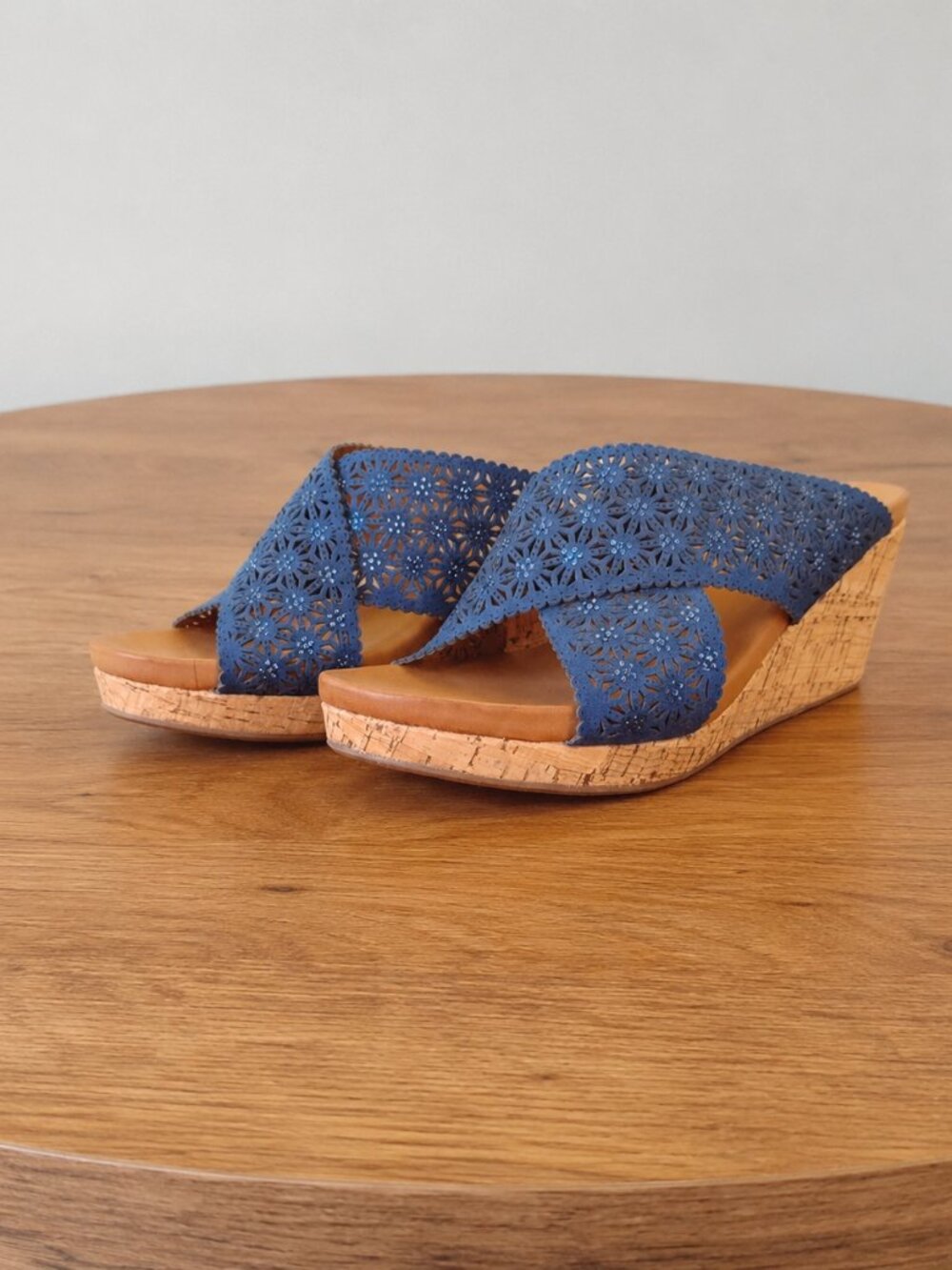 Brand new London Fog Wedges